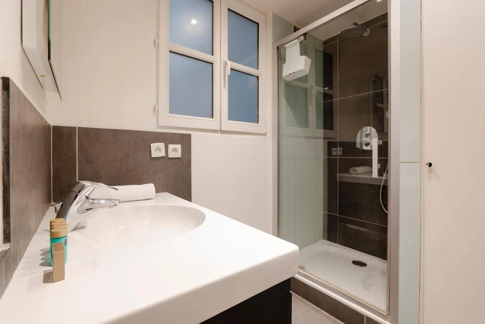 Apartmán Charming Canal Saint-Martin Paříž Francie